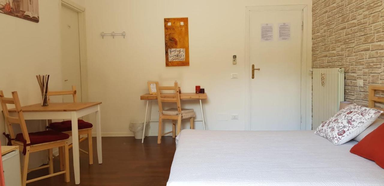 Villa Noemi Bed&Breakfast Pisa Eksteriør bilde